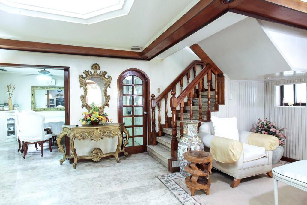 Big House In Quezon City Manila Kültér fotó