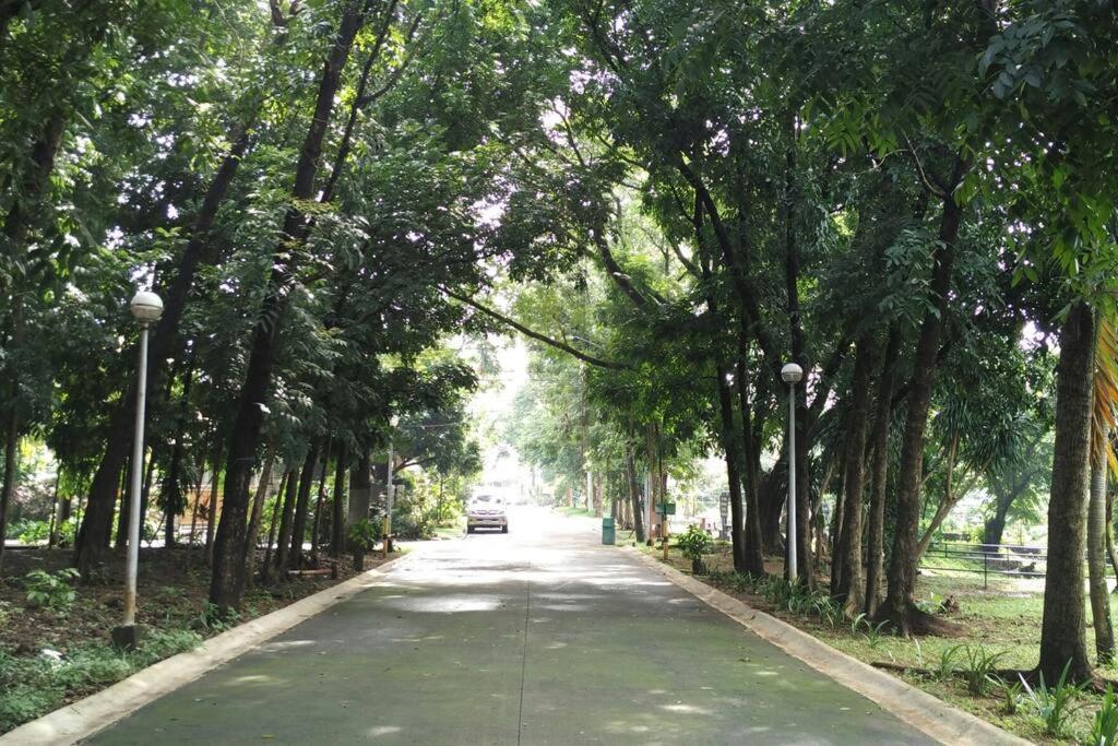 Big House In Quezon City Manila Kültér fotó